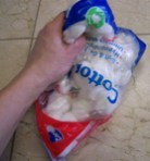 mixing2sm Kneading the cotton through the bag distributes the petroleum jelly while keeping your hands clean.