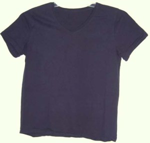 Since my basic wardrobe-palette color is black, the plain tee-shirt I choose when packing light is also in that color.
